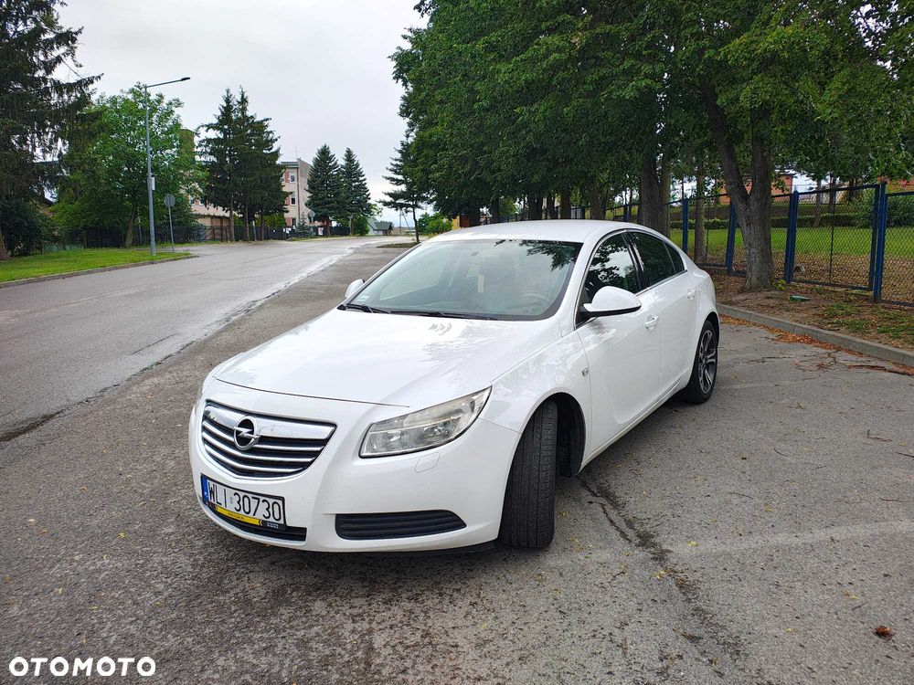 Opel Insignia - 2