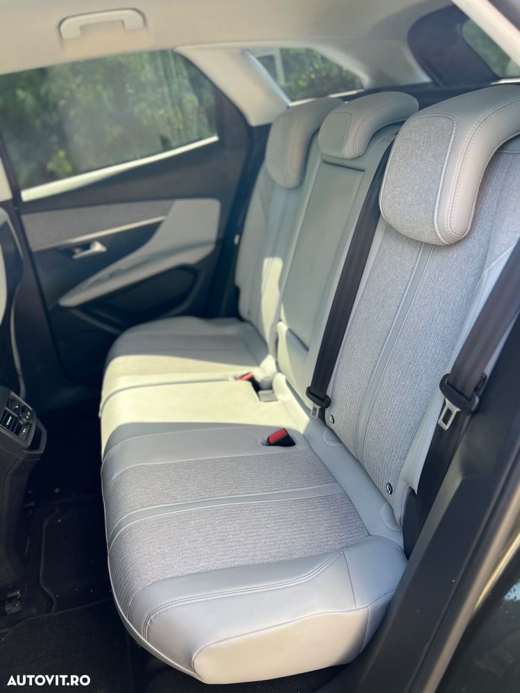 Peugeot 3008 1.5 BlueHDI S&S Allure - 9