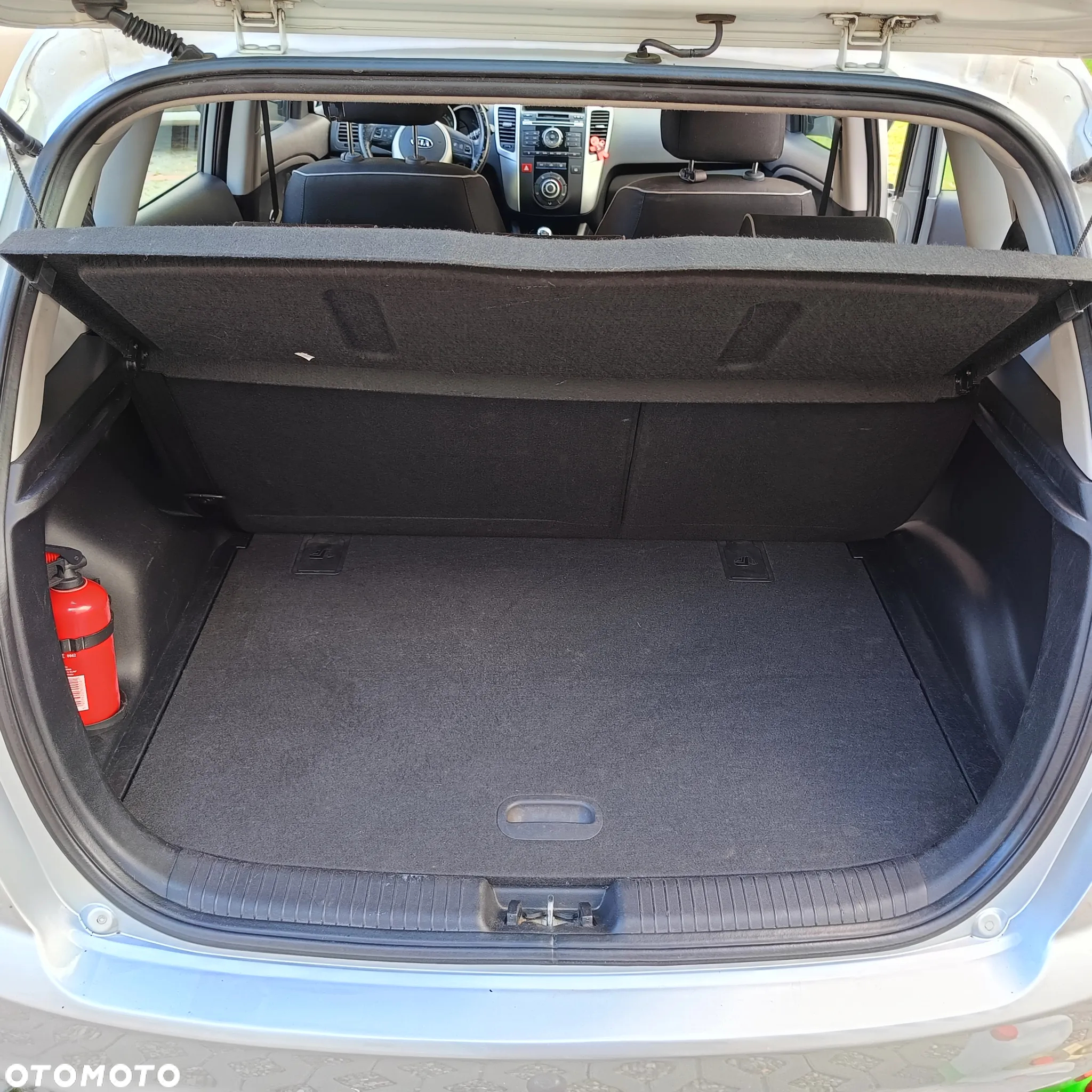 Kia Venga - 17