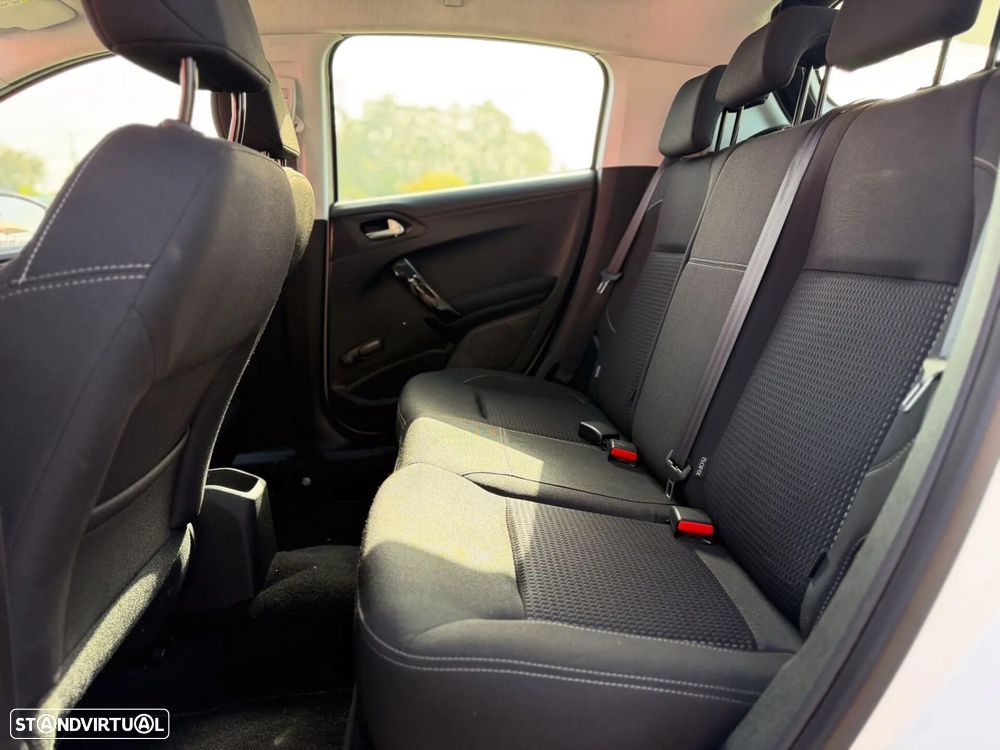 Peugeot 208 1.6 BlueHDi Access - 13