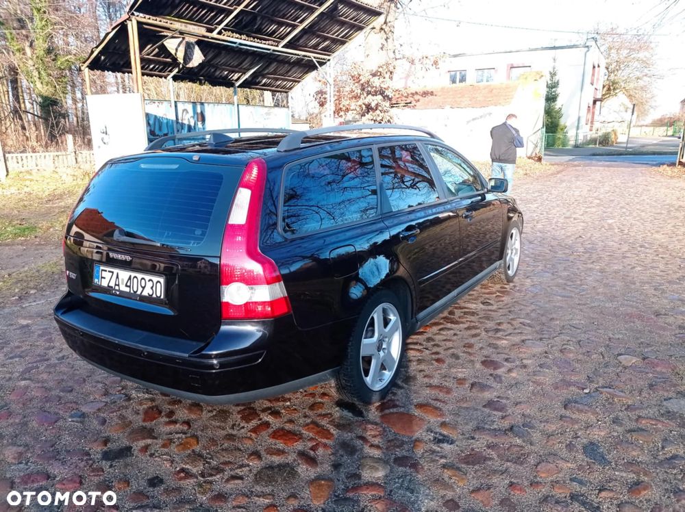Volvo V50 2.0D - 25
