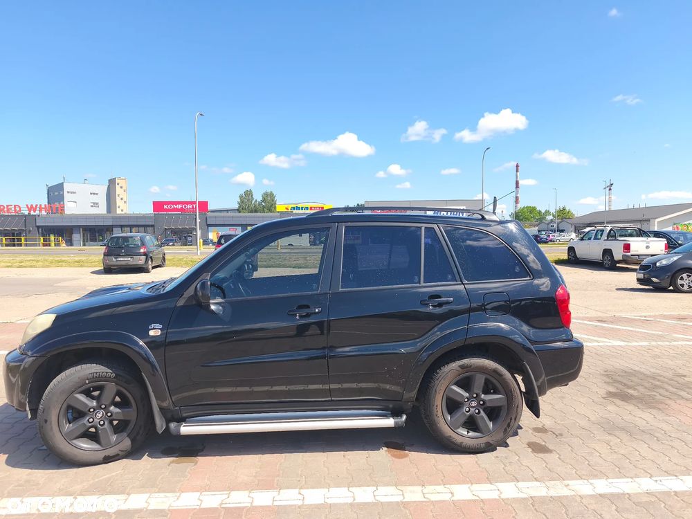 Toyota RAV4 2.0 D-4D 4x4 - 6