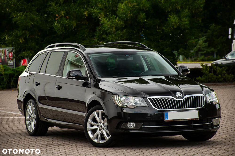 Skoda Superb 2.0 TDI Green tec DSG Elegance - 8