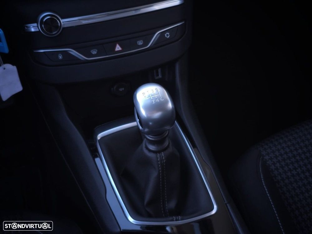 Peugeot 308 1.2 PureTech Active - 15