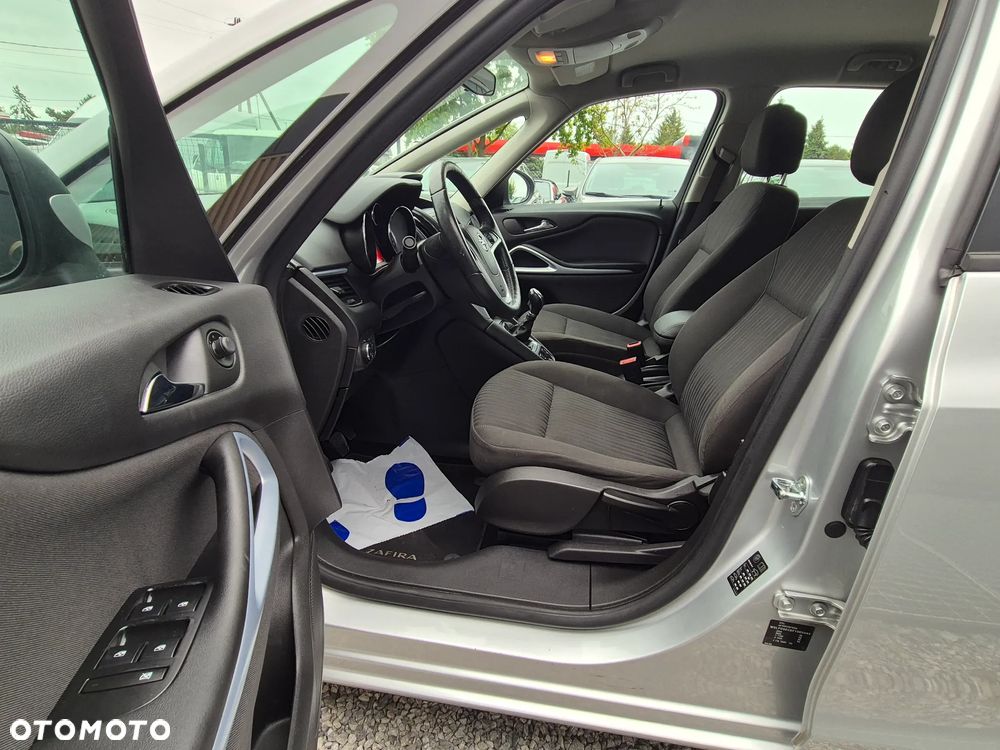 Opel Zafira Tourer 1.4 Turbo Business Innovation - 24