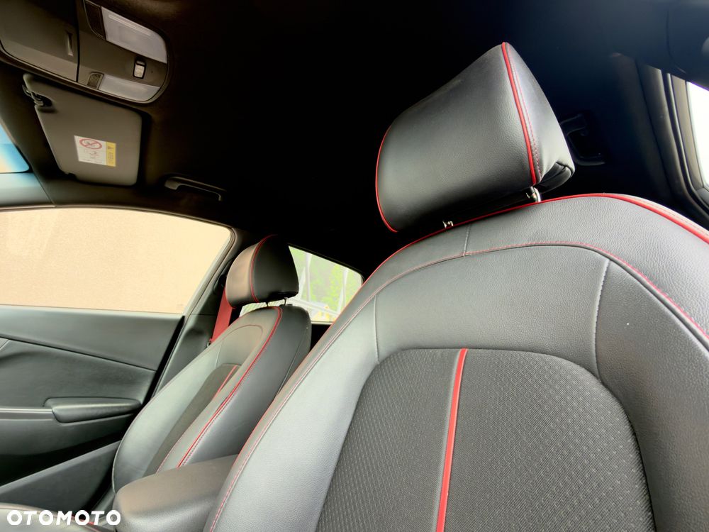Hyundai Kona 1.6 CRDi DCT 4WD Premium - 27