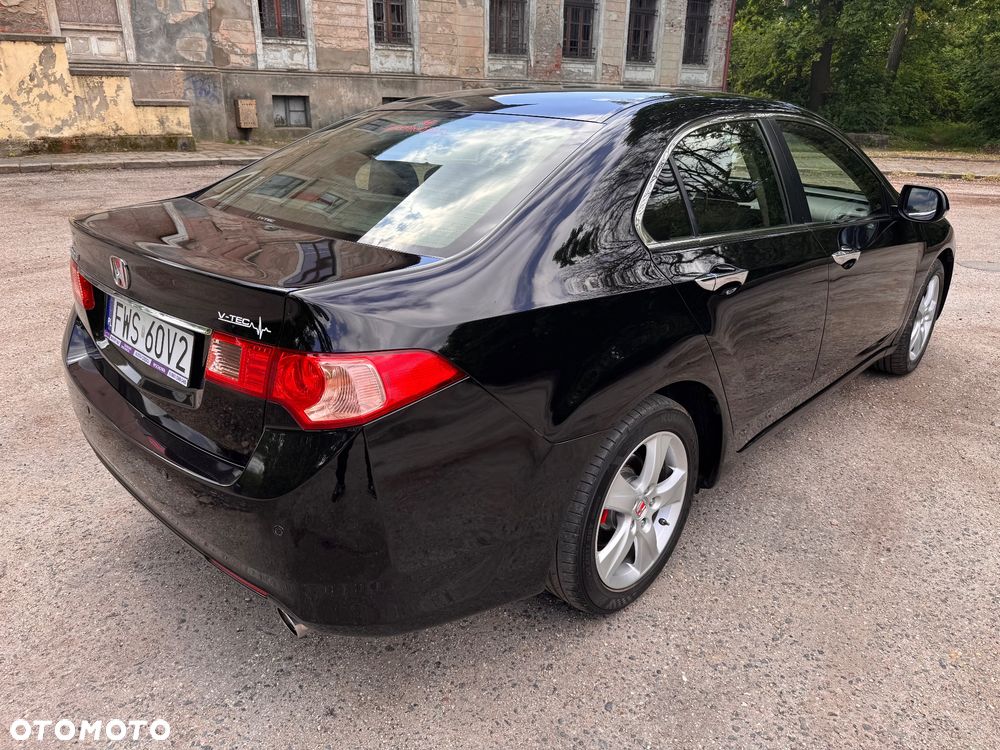 Honda Accord 2.0 Elegance 50 Jahre Edition - 22