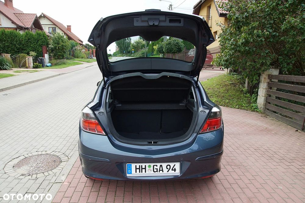 Opel Astra GTC 1.4 Edition - 19
