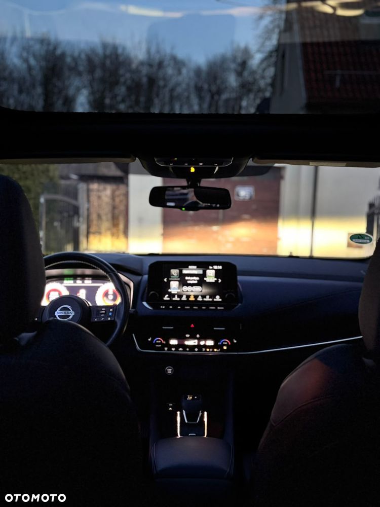 Nissan Qashqai 1.3 DIG-T MHEV N-Connecta Xtronic - 27