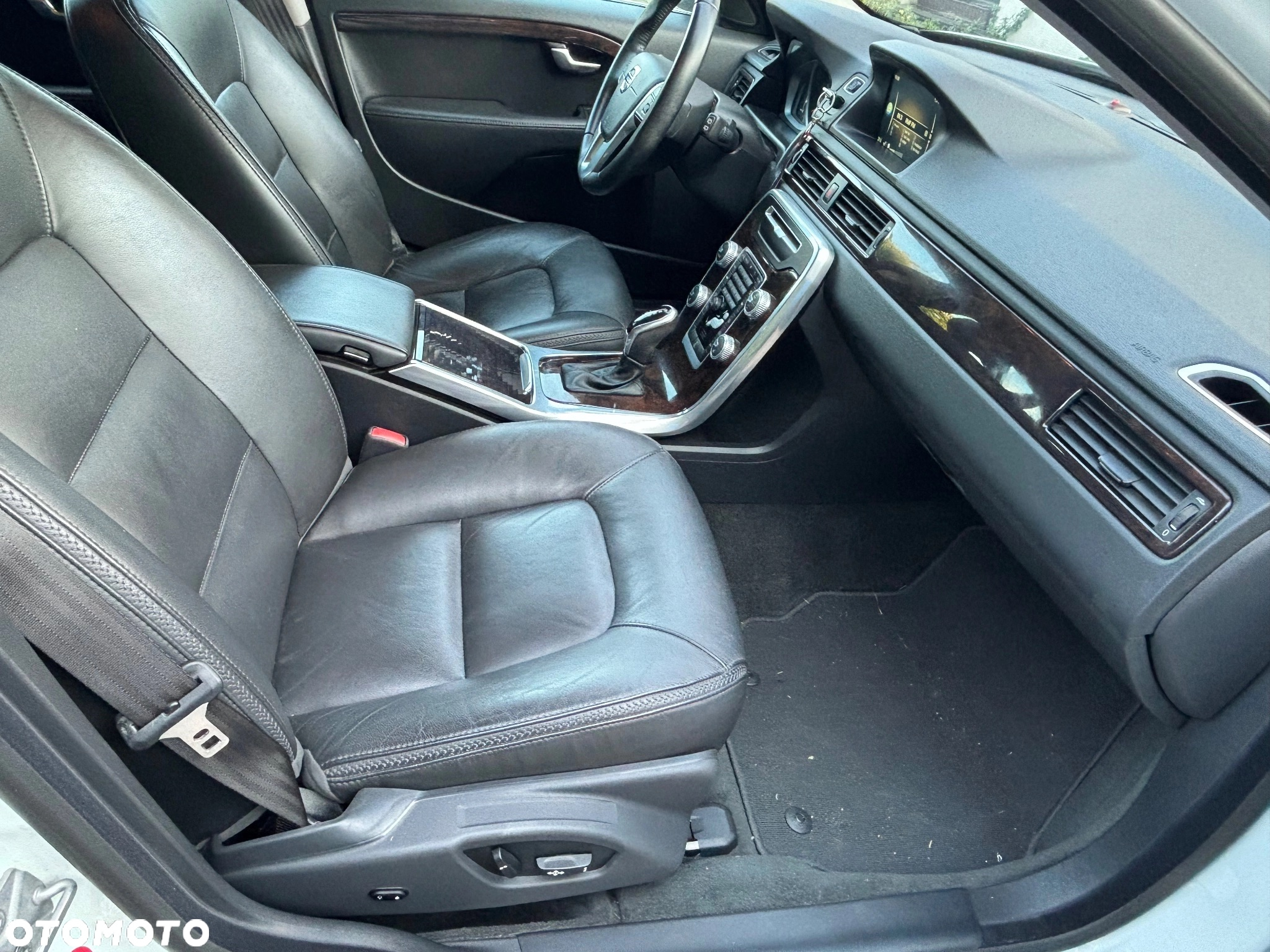 Volvo XC 70 - 11