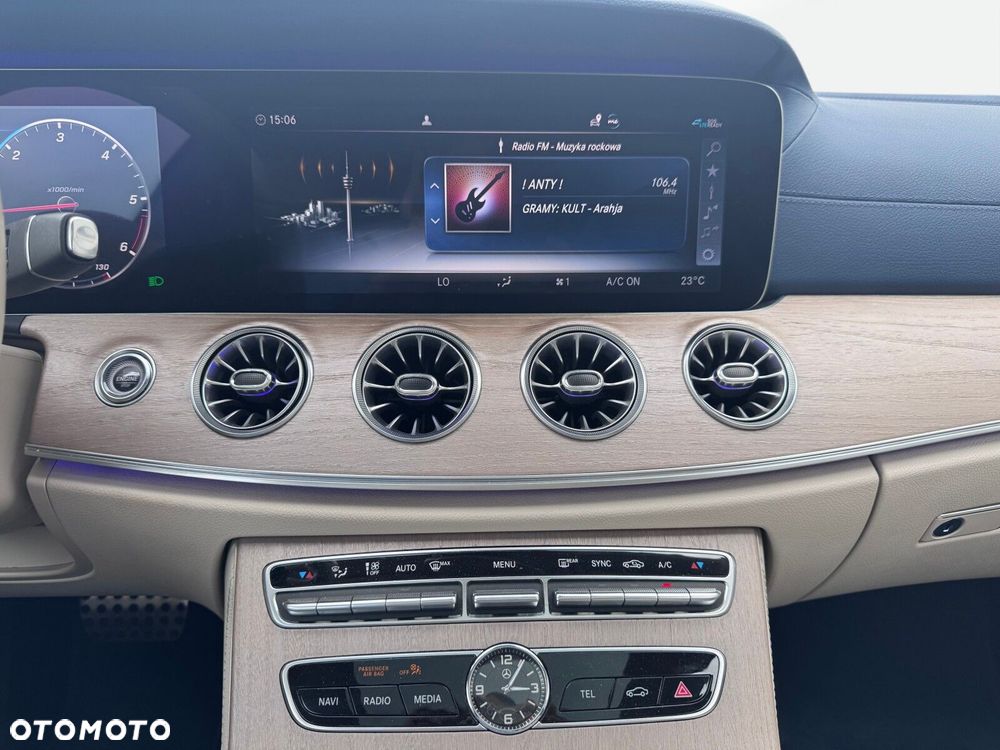 Mercedes-Benz Klasa E - 20