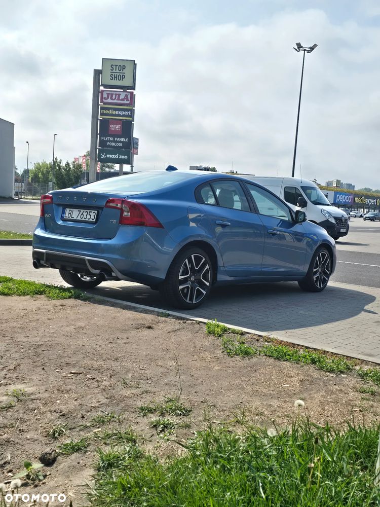 Volvo S60 T5 Drive-E R-Design Momentum - 5