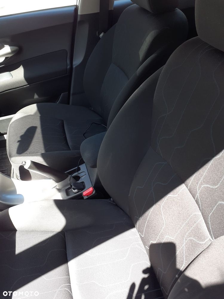 Toyota Auris 1.33 VVT-i Life - 8
