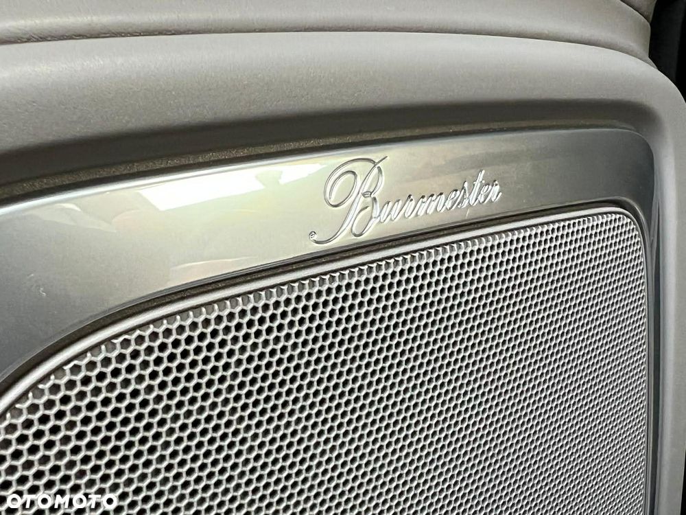 Porsche Cayenne Turbo Tiptronic S - 33