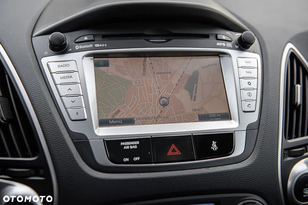 Hyundai ix35 2.0 CRDi 4WD Automatik Premium - 22