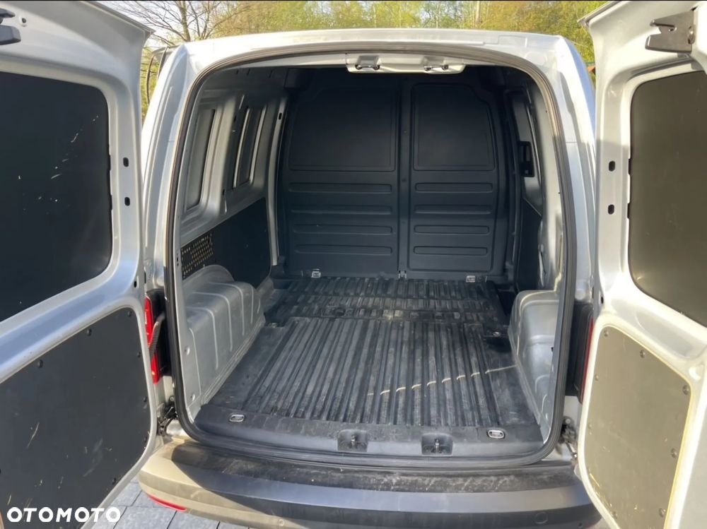 Volkswagen Caddy - 4