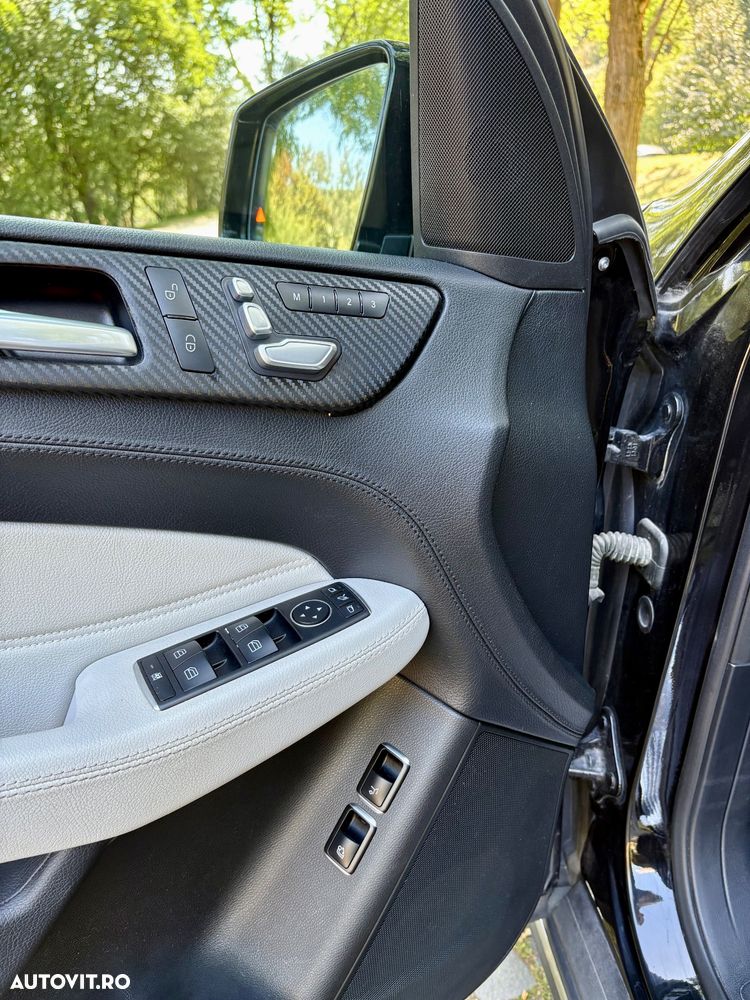 Mercedes-Benz GLE 350 d 4MATIC 9G-TRONIC AMG Line - 11