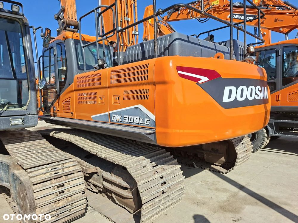 Doosan DX300LC-7 - 3