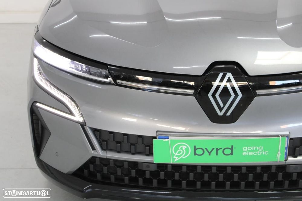 Renault Mégane E-Tech EV60 Iconic Autonomia Conforto - 4