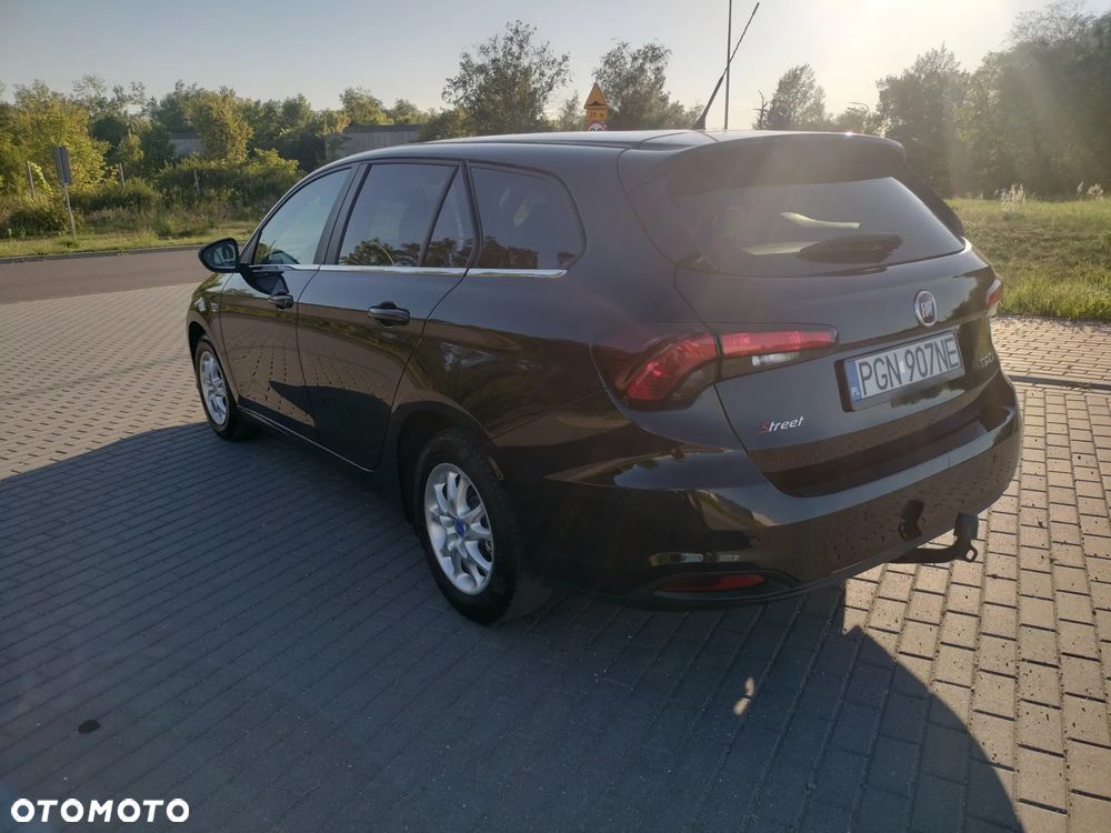 Fiat Tipo 1.4 16V More - 2
