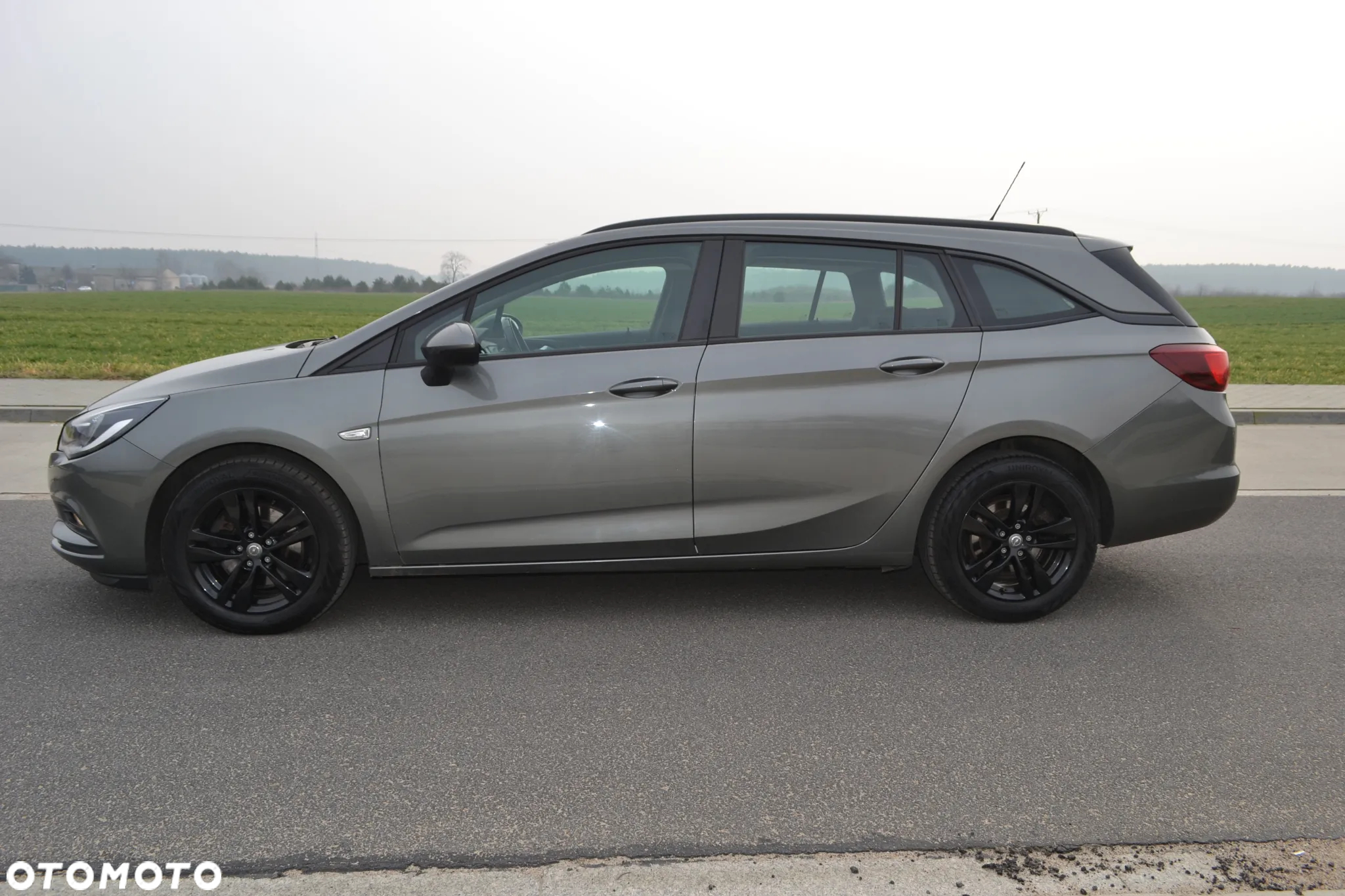 Opel Astra 1.6 D (CDTI) Start/Stop Sports Tourer Edition - 6