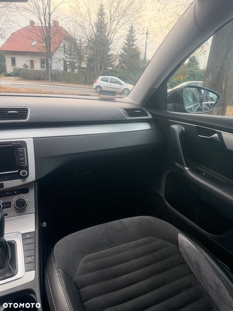 Volkswagen Passat 2.0 TSI Highline DSG - 11