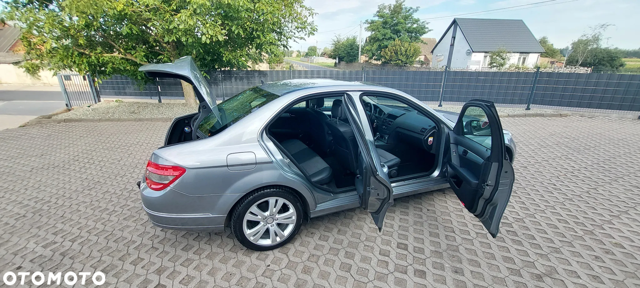 Mercedes-Benz Klasa C - 25