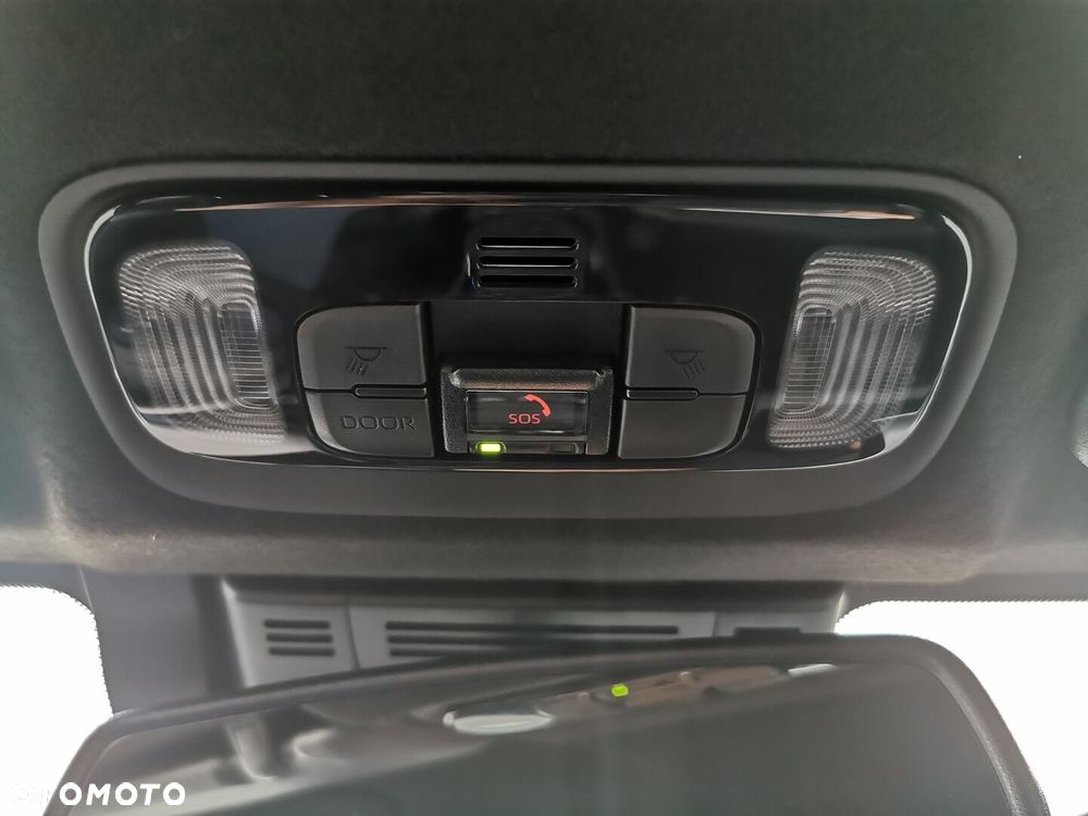 Toyota Yaris Hybrid 1.5 Executive - 27