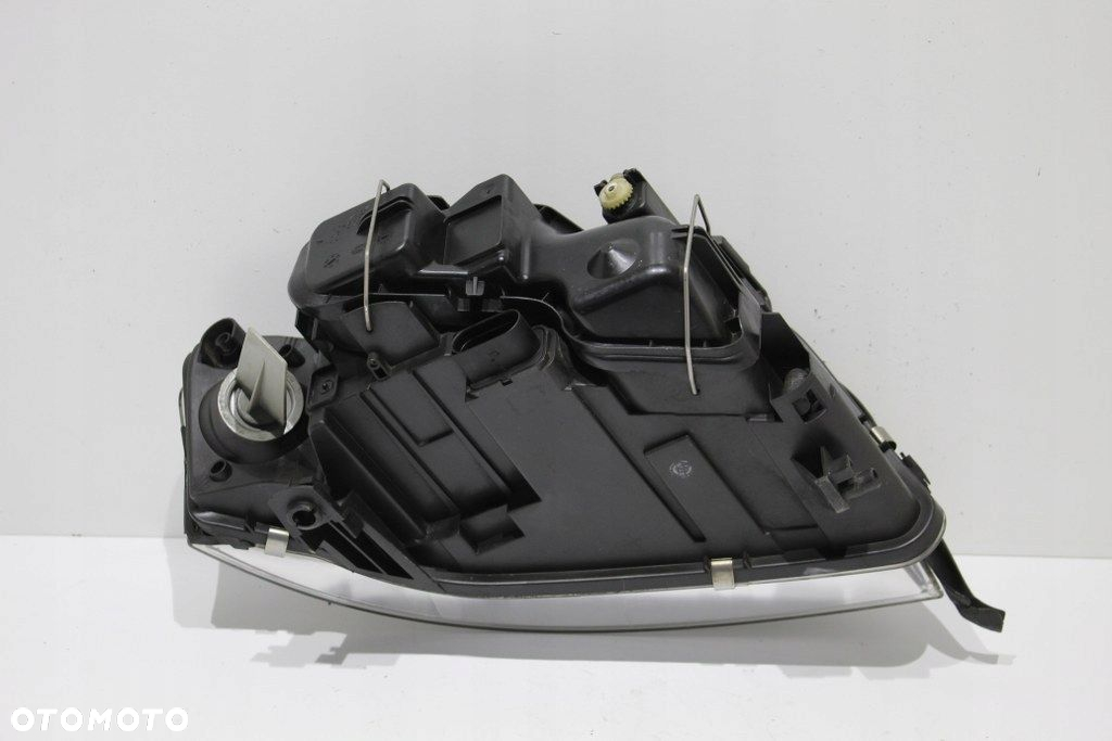Audi A6 C5 Lift Lampa Przód Lewa Przed Zwykłą Soczewką Igła EU - 2