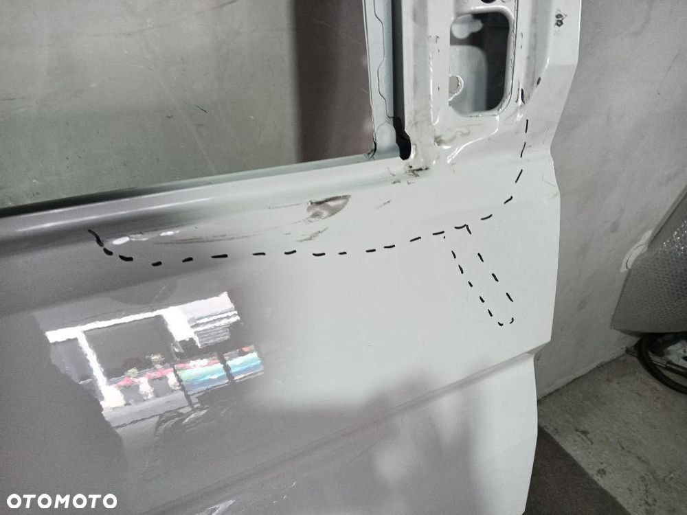 DRZWI PRZÓD PRZEDNIE PRAWE VW CRAFTER II DRZWI PRZEDNIE PRAWE VW CRAFTER II - 5