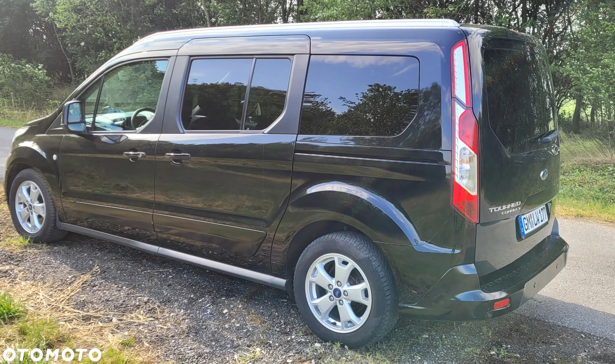 Ford Tourneo Connect Grand - 4