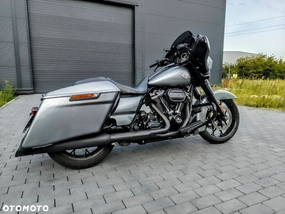 Harley-Davidson Touring Street Glide - 3