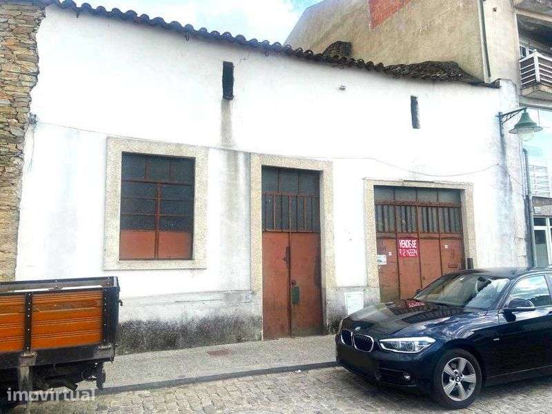 Imóvel para reconstrução no centro de Mirandela - Grande imagem: 5/12