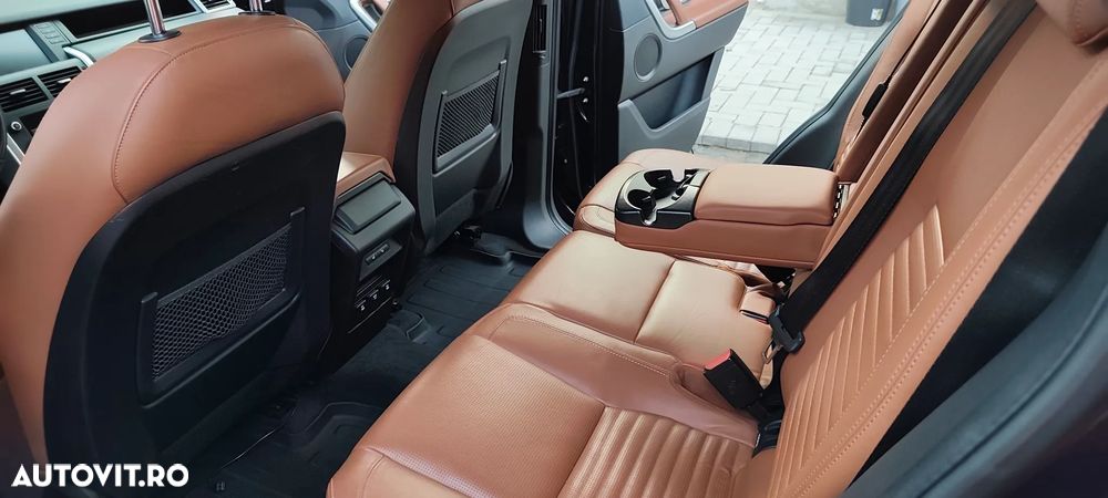 Land Rover Discovery Sport 2.0 l TD4 HSE Luxury Aut. - 27