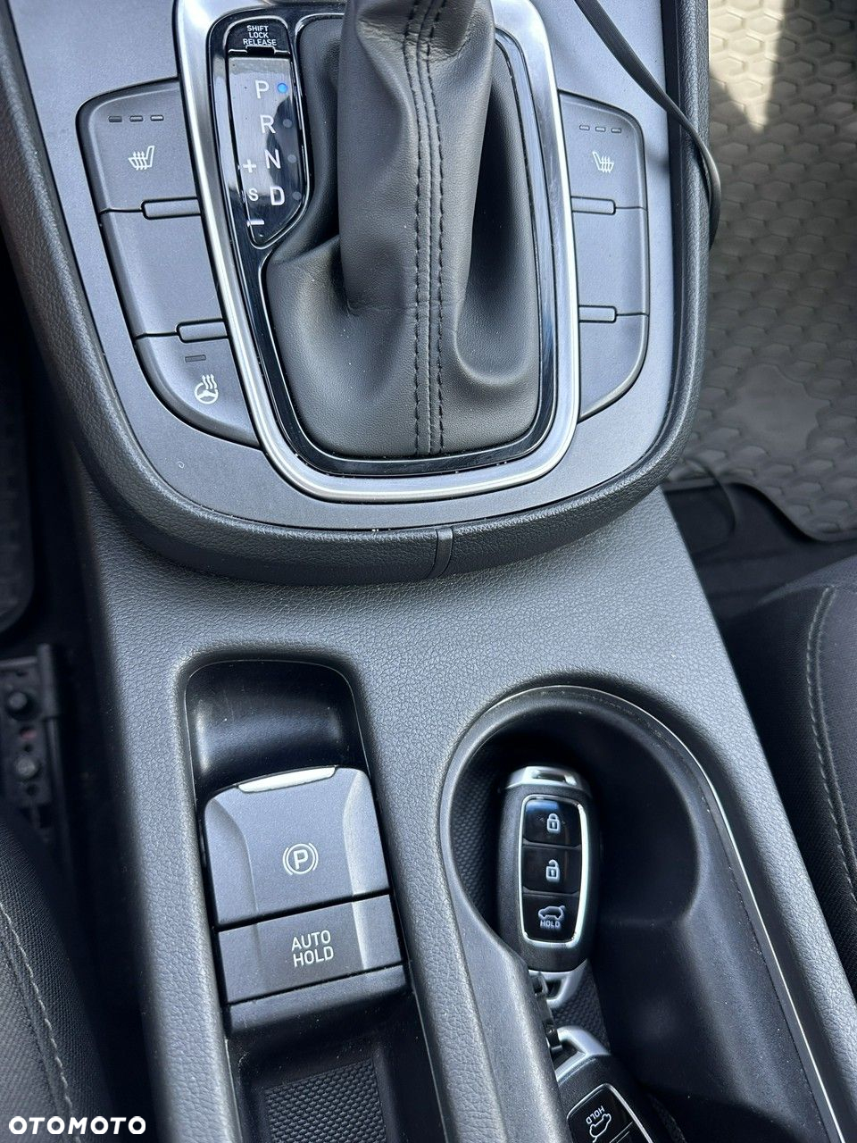 Hyundai Kona 1.6 GDI Hybrid Premium DCT - 10