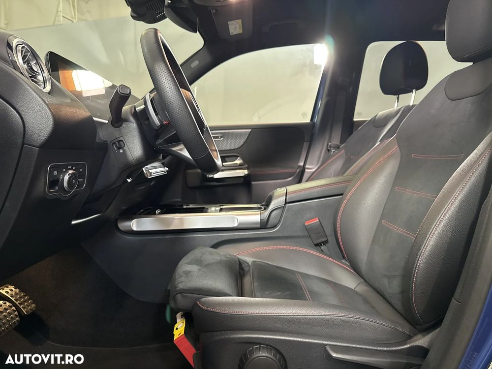 Mercedes-Benz GLB 220 4MATIC MHEV Aut. - 24