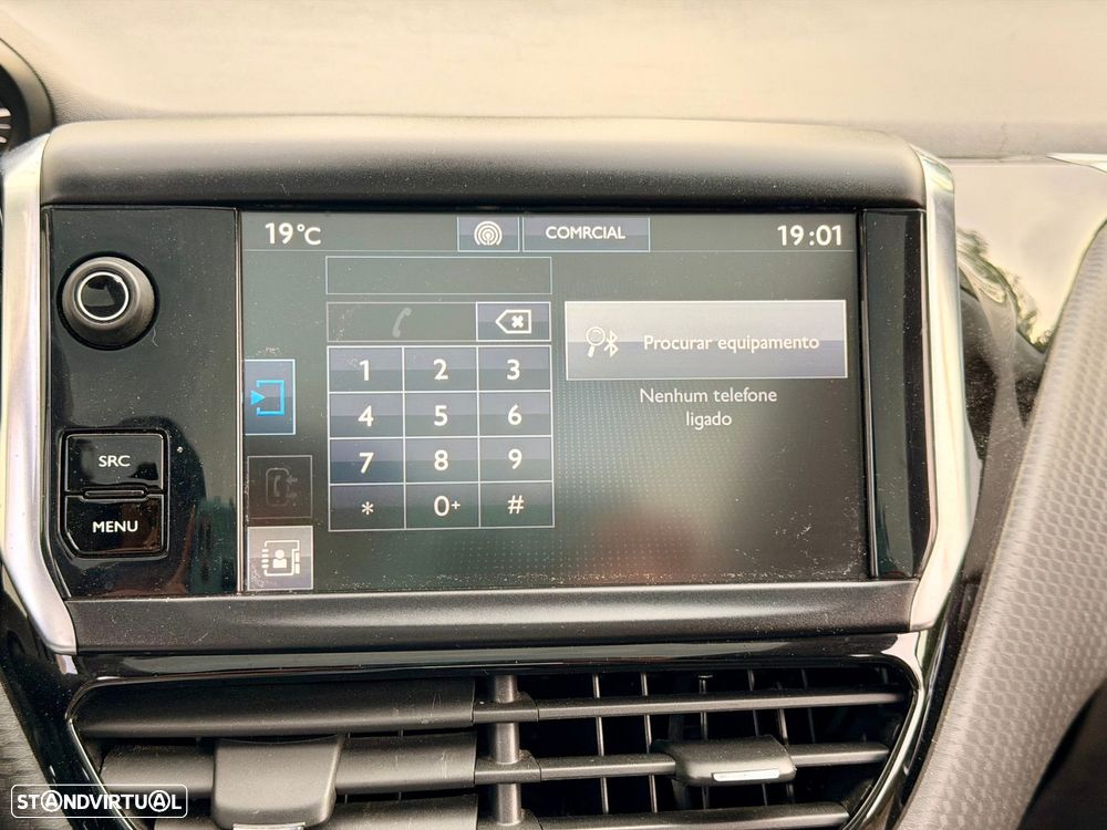 Peugeot 2008 1.2 PureTech Crossway - 12