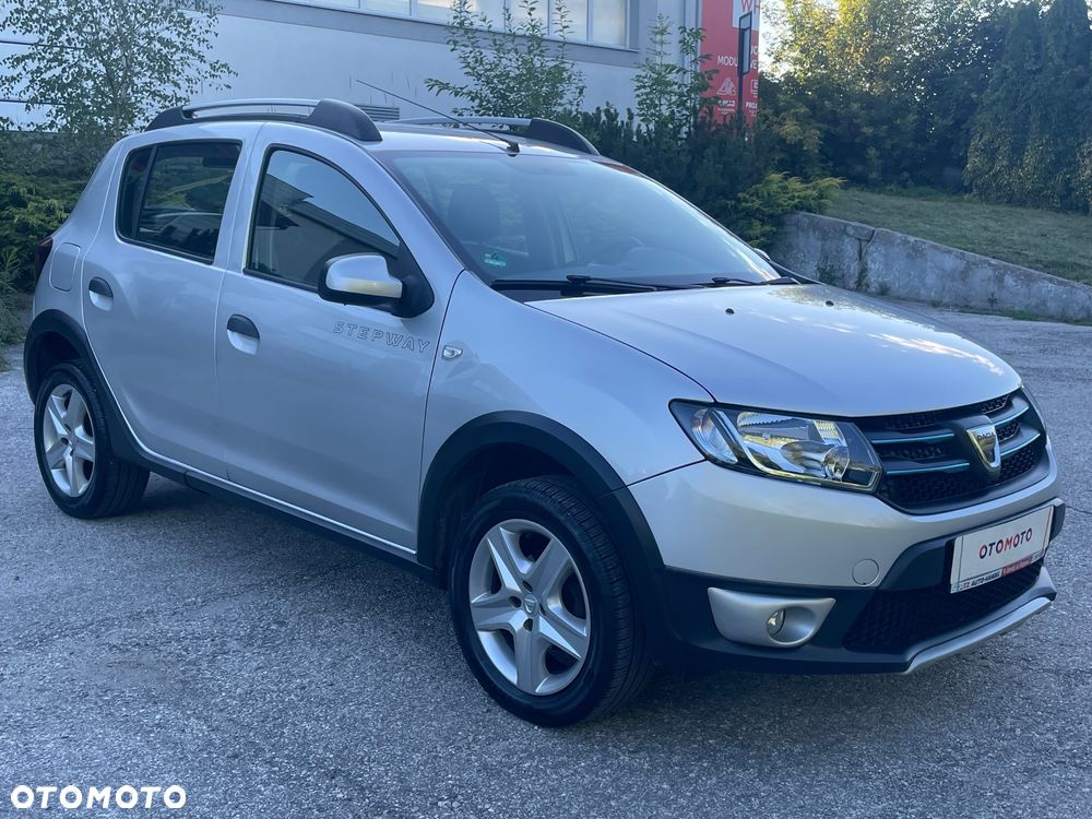 Dacia Sandero Stepway TCe 90 (S&S) Celebration - 29