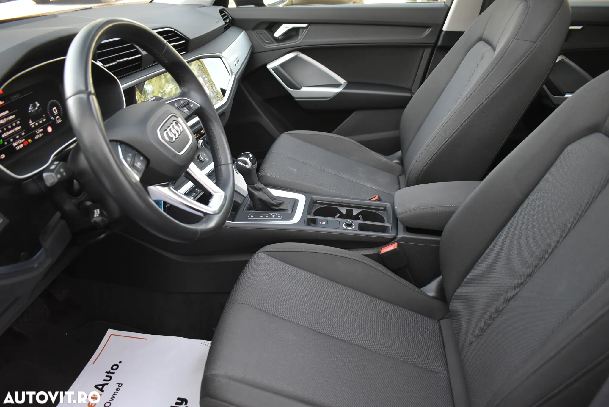 Audi Q3 1.4 45 TFSI e PHEV Basic - 14
