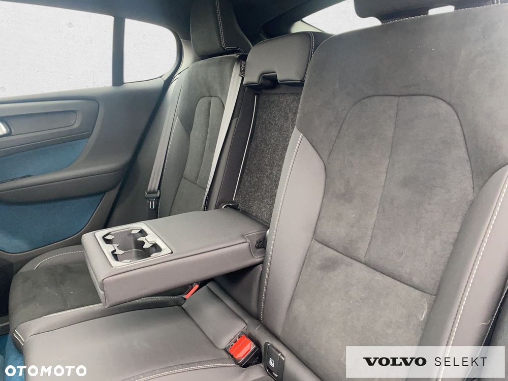 Volvo C40 - 18
