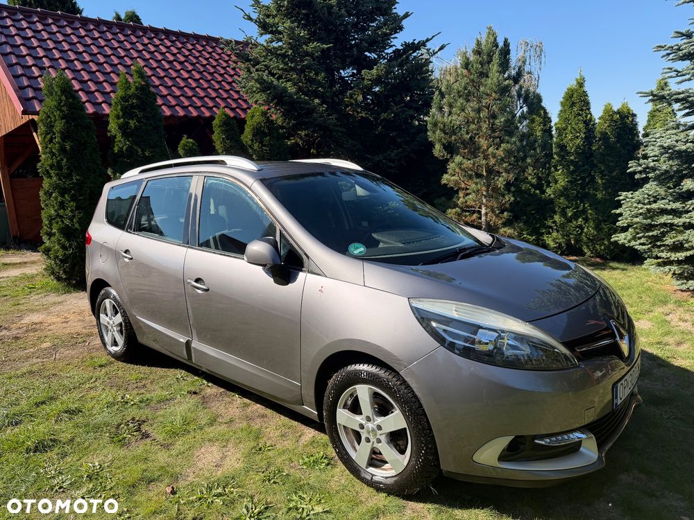 Renault Scenic - 1