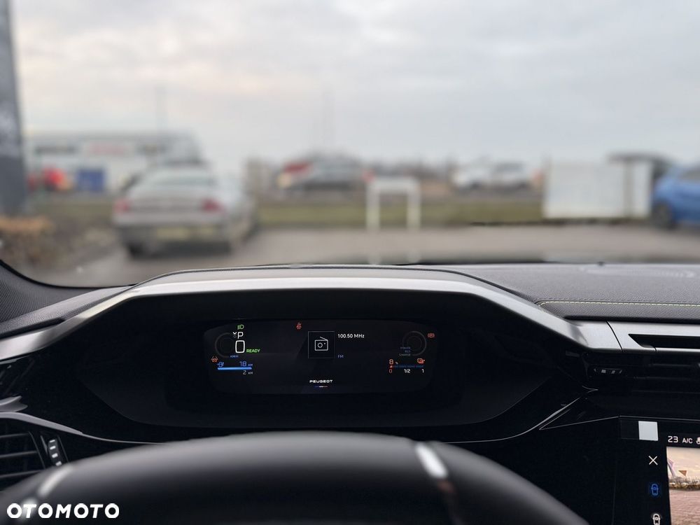 Peugeot 308 - 24
