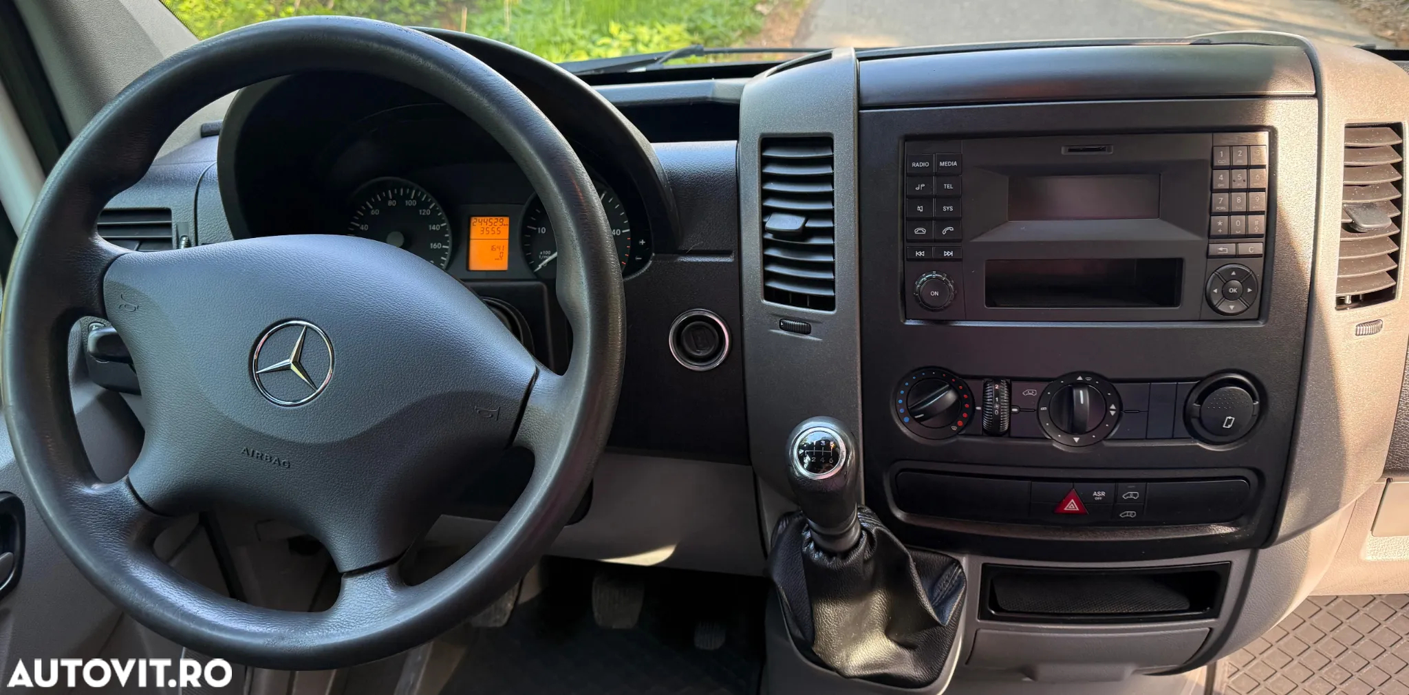 Mercedes-Benz SPRINTER - 20