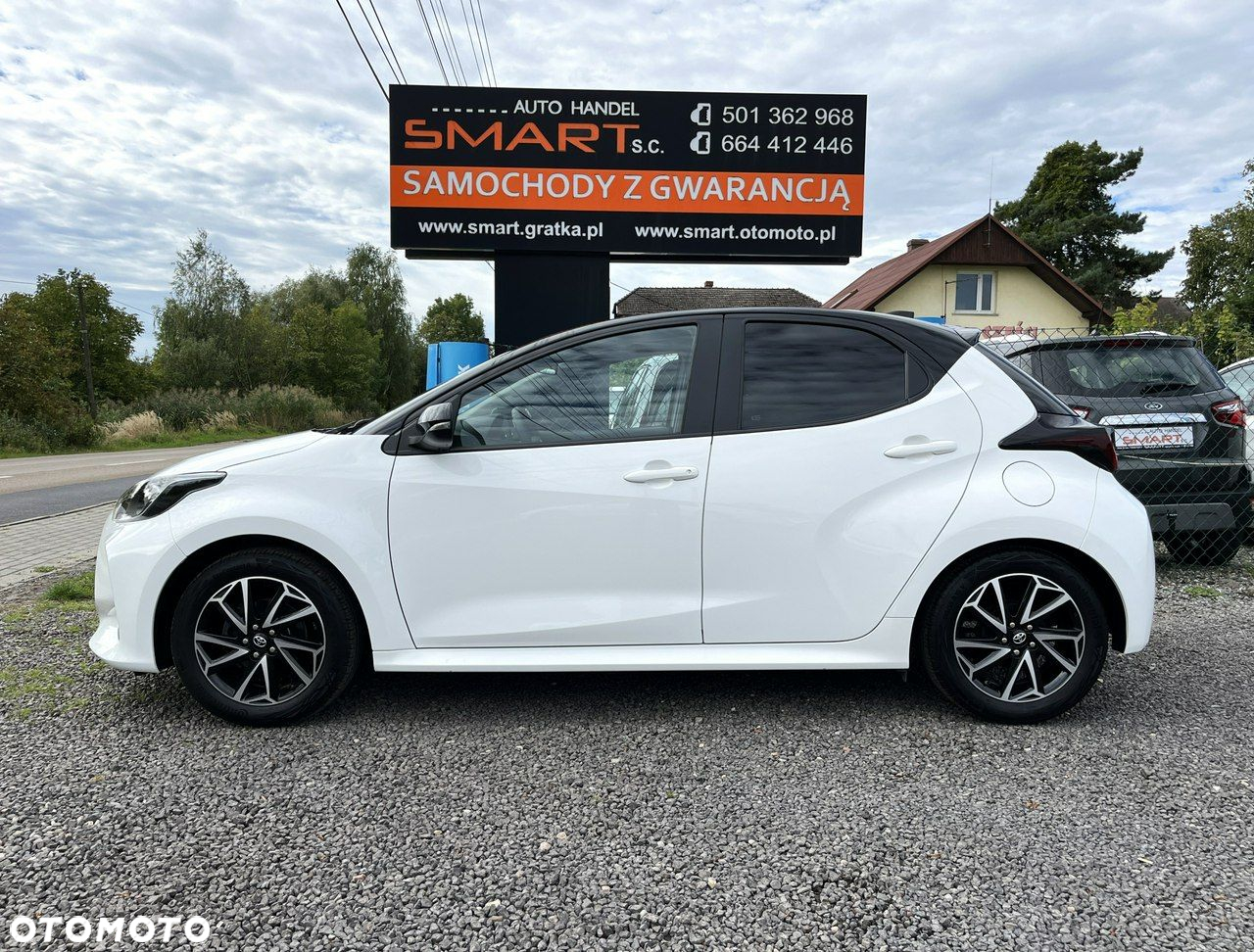 Toyota Yaris - 10