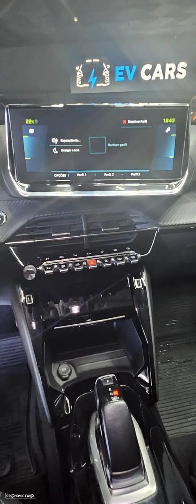 Peugeot e-2008 50 kWh Allure Pack - 12