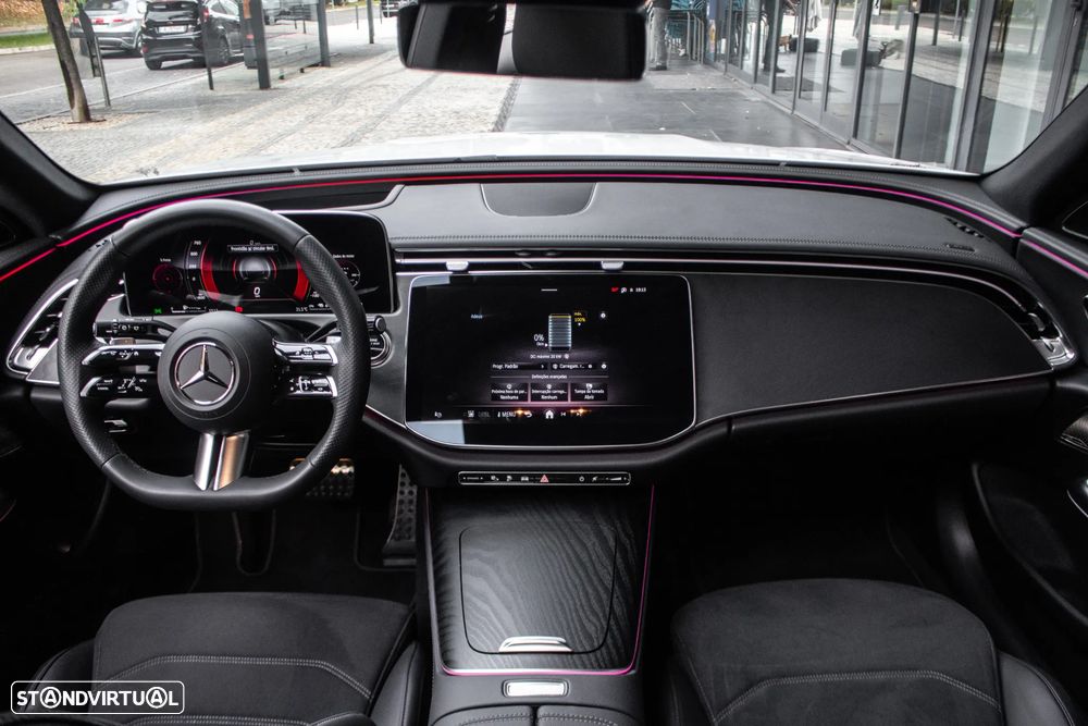 Mercedes-Benz E 300 de AMG Line - 37