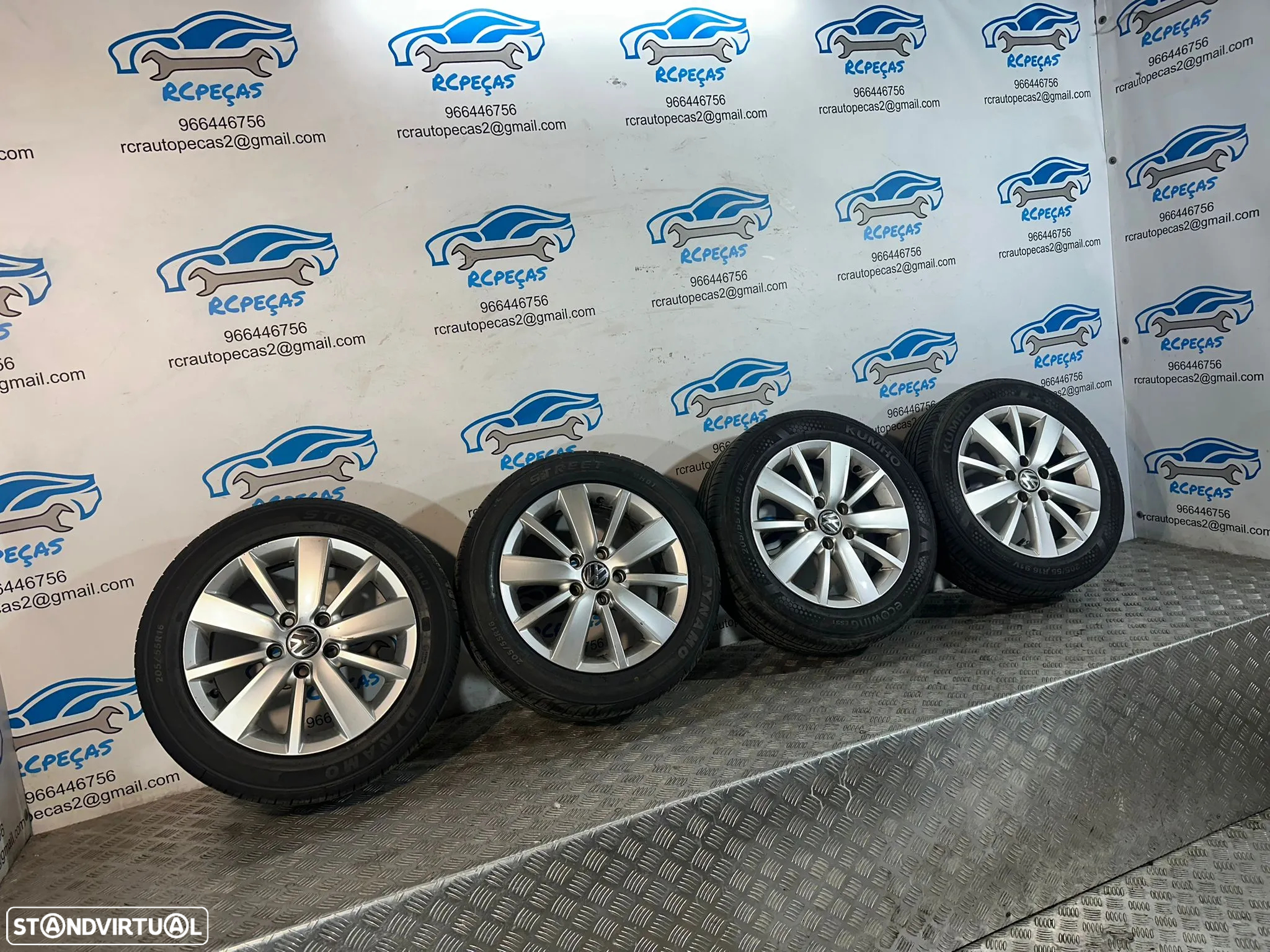 .Conjunto De Jantes 16 Originais VW Volkswagen 5x112 6.5J ET50 5K0601025S - 5