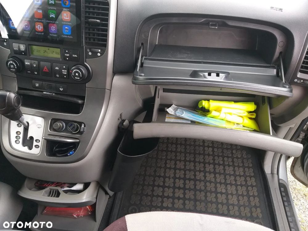 Kia Carnival 2.9 CRDi EX - 3