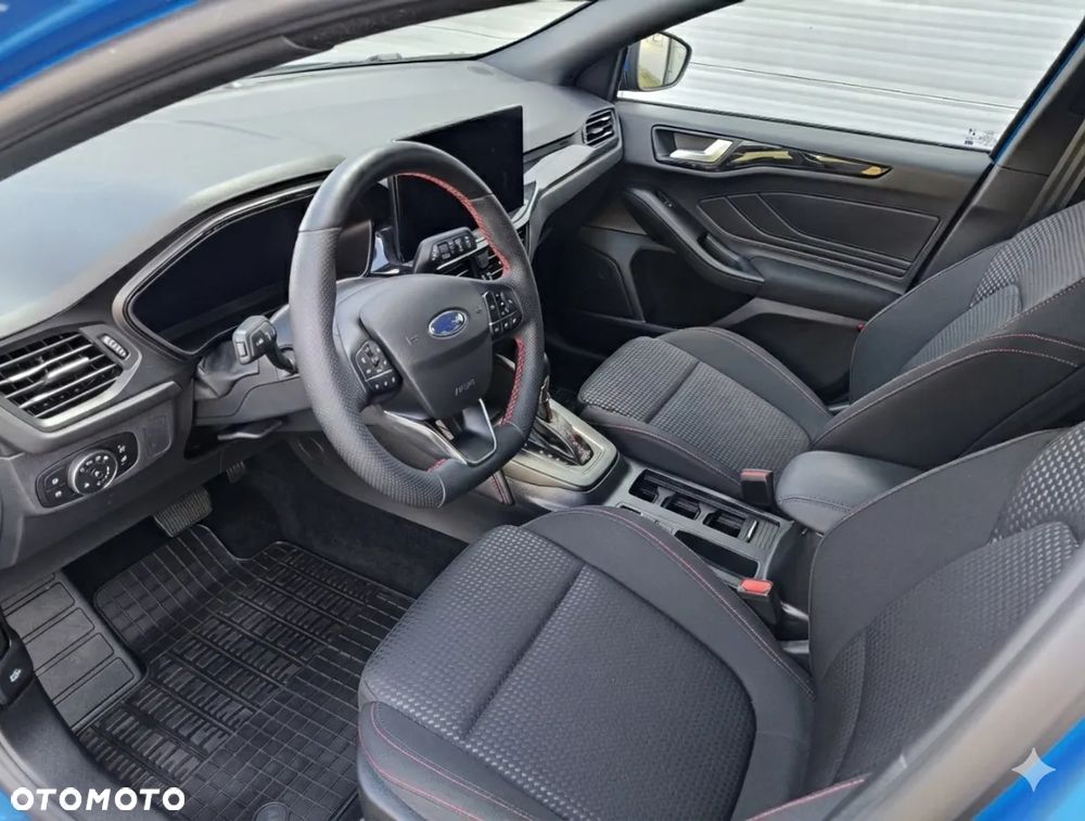 Ford Focus - 7
