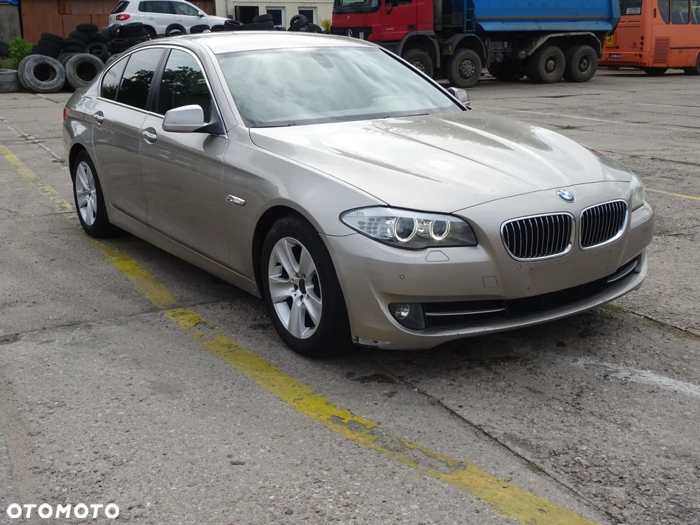 BMW Seria 5 520d - 6